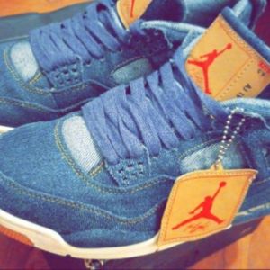 Jordan Retro 4, Levi Denim, 8.5 in men